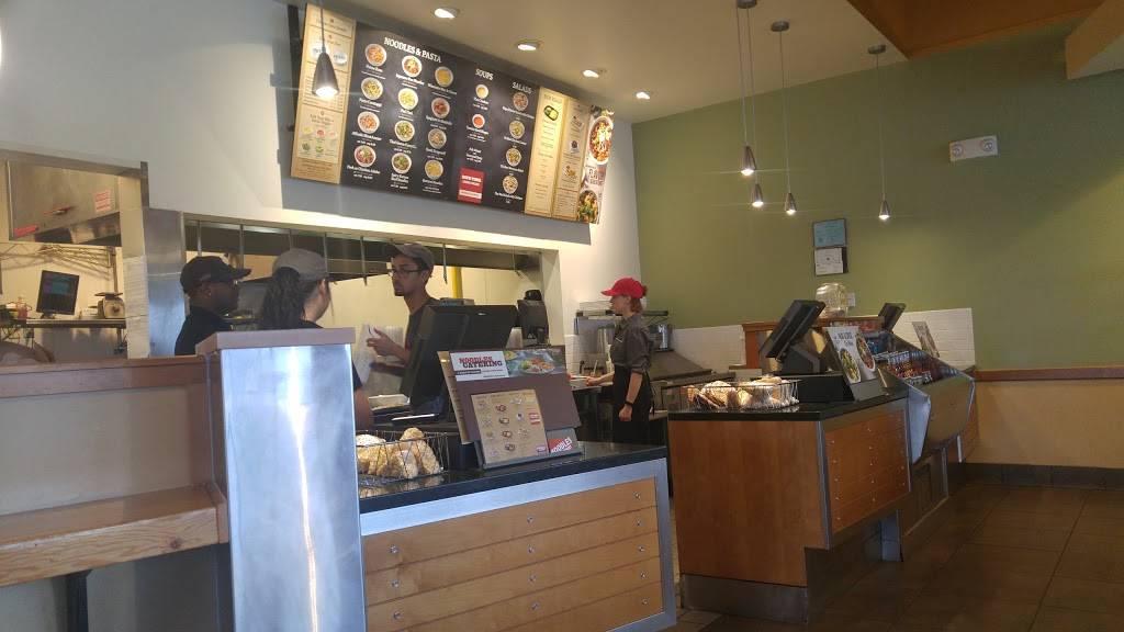 Noodles and Company | restaurant | 1416 W McGalliard Rd, Muncie, IN 47304, USA | 7652889900 OR +1 765-288-9900