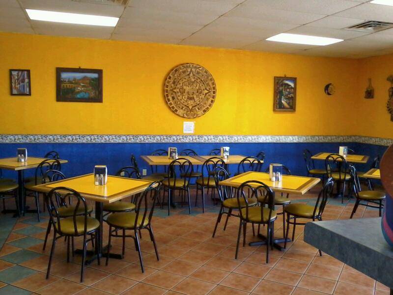 Super Burrito Aguascalientes | restaurant | 18 S Locust St, Manteno, IL 60950, USA | 8154682010 OR +1 815-468-2010