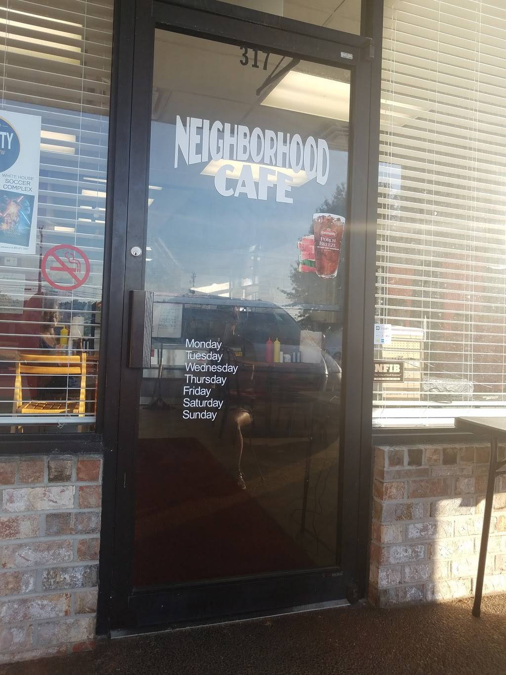 Neighborhood cafe | restaurant | 317 West Dr, White House, TN 37188, USA | 6153341891 OR +1 615-334-1891