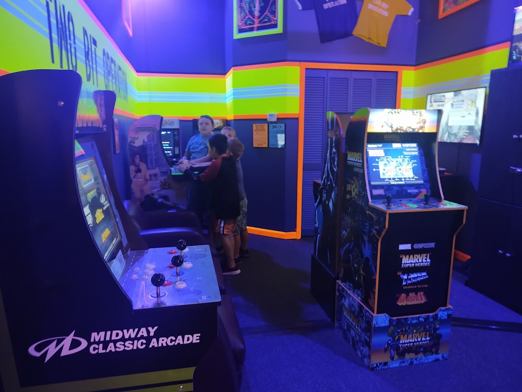 Bobs Bullpen | restaurant | 125 N 2nd Ave, Alpena, MI 49707, USA | 9893569558 OR +1 989-356-9558