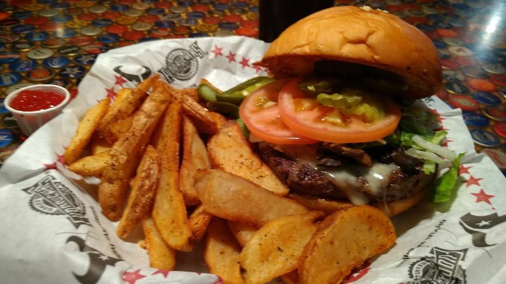 Fuddruckers | restaurant | 11950 Kurland Dr, Houston, TX 77034, USA | 2814847371 OR +1 281-484-7371