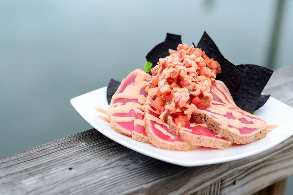 Dockside Restaurant | restaurant | 1308 Airlie Rd, Wilmington, NC 28403, USA | 9102562752 OR +1 910-256-2752