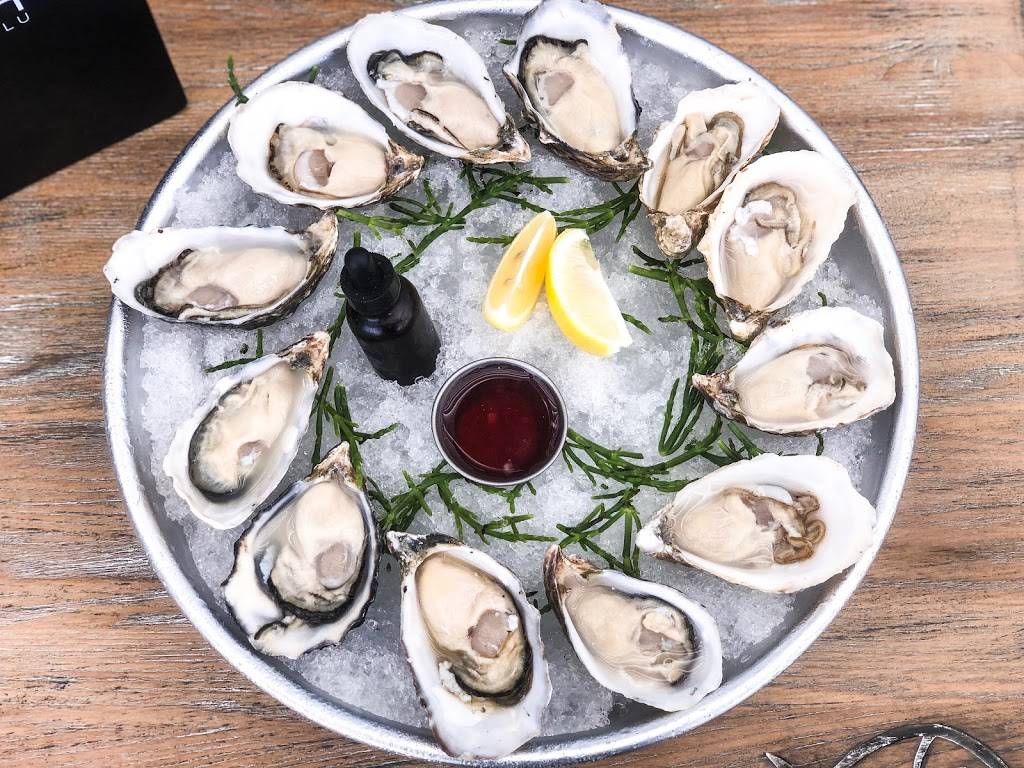 FISH Honolulu | restaurant | 324 Coral Street Second Floor, Honolulu, HI 96813, USA | 8086003160 OR +1 808-600-3160