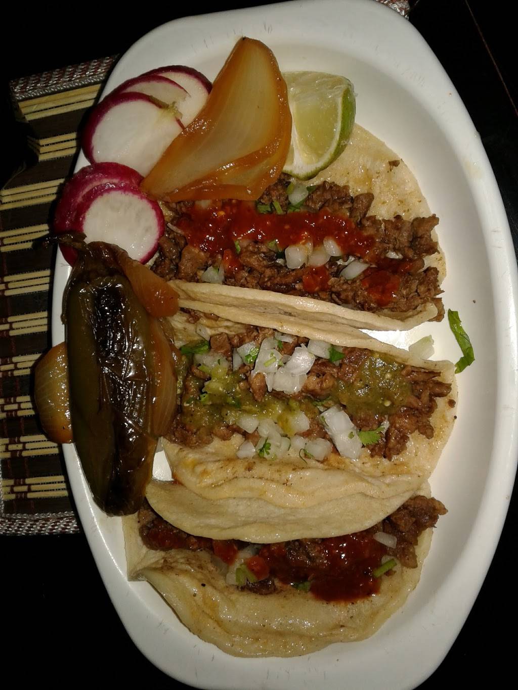 Tacos El Bronco | restaurant | 8001 S Central Ave, Los Angeles, CA 90001, USA | 3235873488 OR +1 323-587-3488