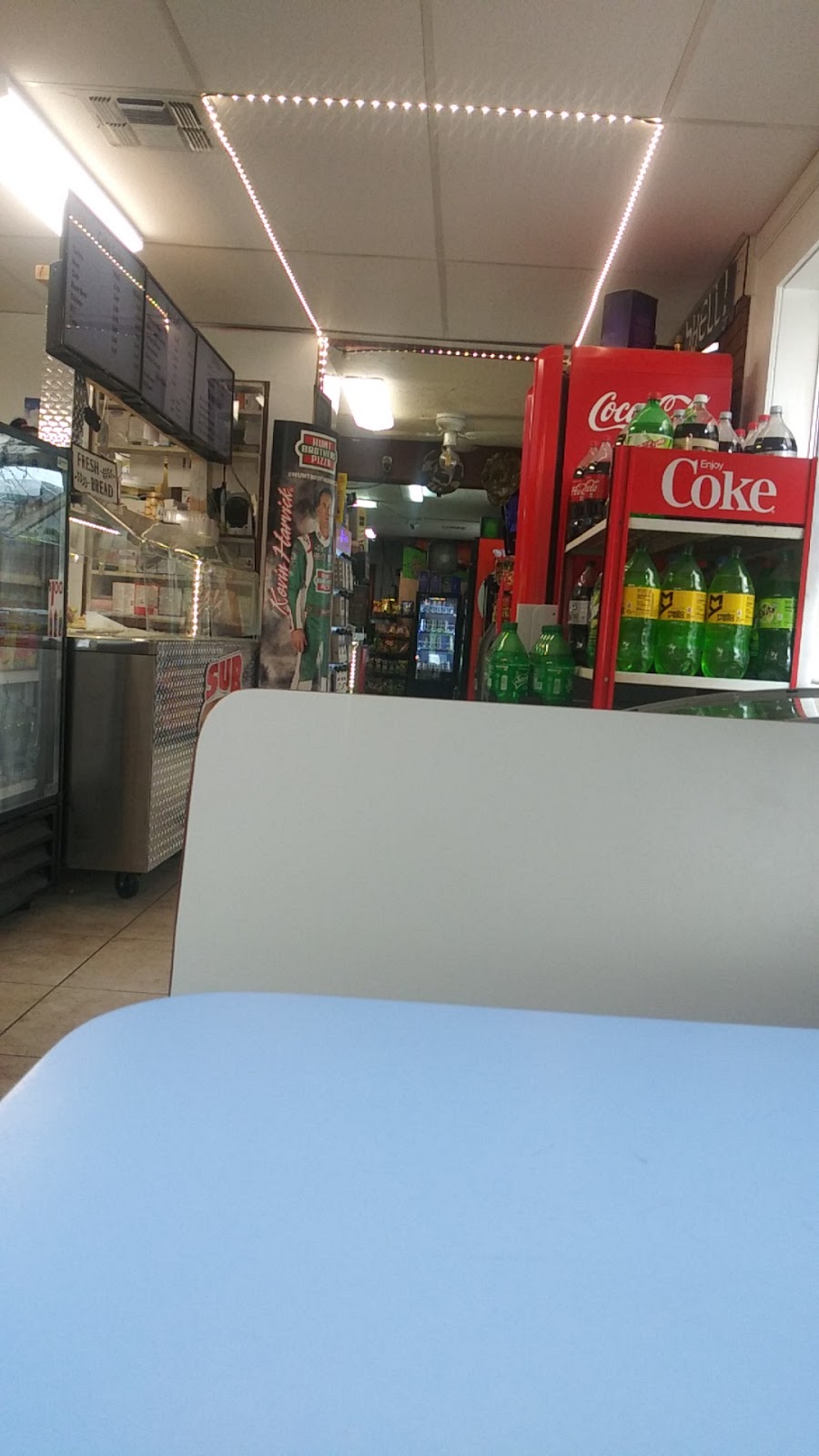 Shell | restaurant | 81730 LA-21, Bush, LA 70431, USA | 9858860034 OR +1 985-886-0034