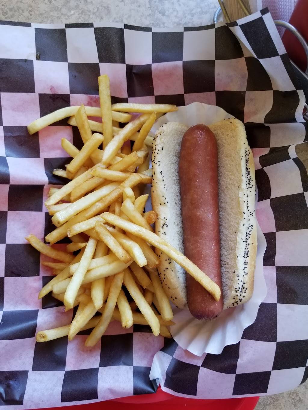Chubbys Hot Dogs | restaurant | 9400 US-17, Maitland, FL 32751, USA | 4073313647 OR +1 407-331-3647