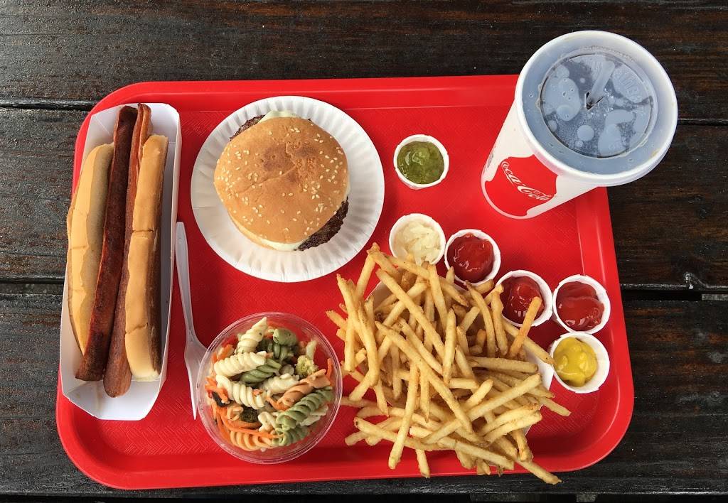 Freds Shanty Restaurant | restaurant | 272 Pequot Ave, New London, CT 06320, USA | 8604471301 OR +1 860-447-1301