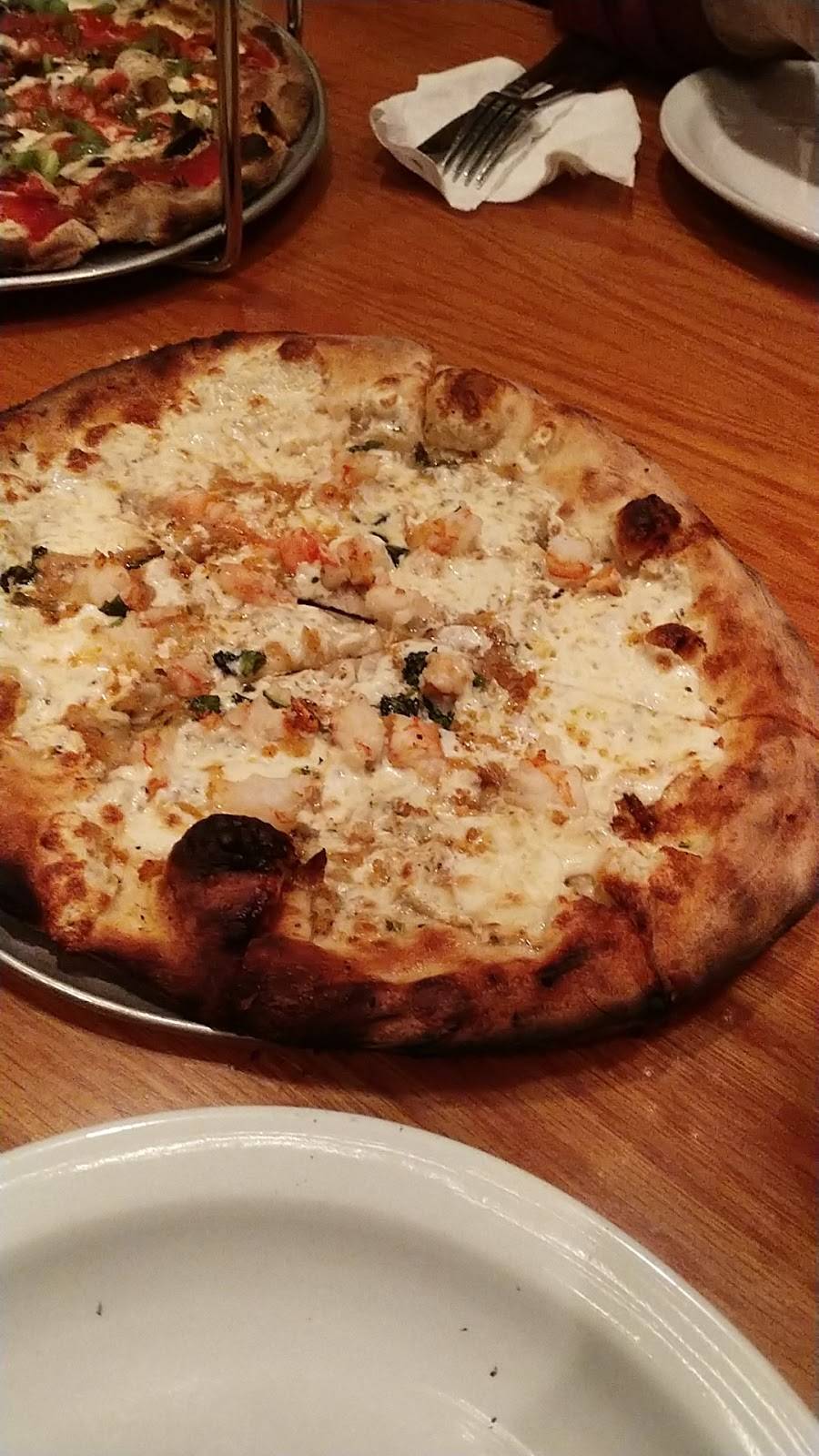 The Pie | restaurant | 216 Main St, Port Jefferson, NY 11777, USA | 6313314646 OR +1 631-331-4646