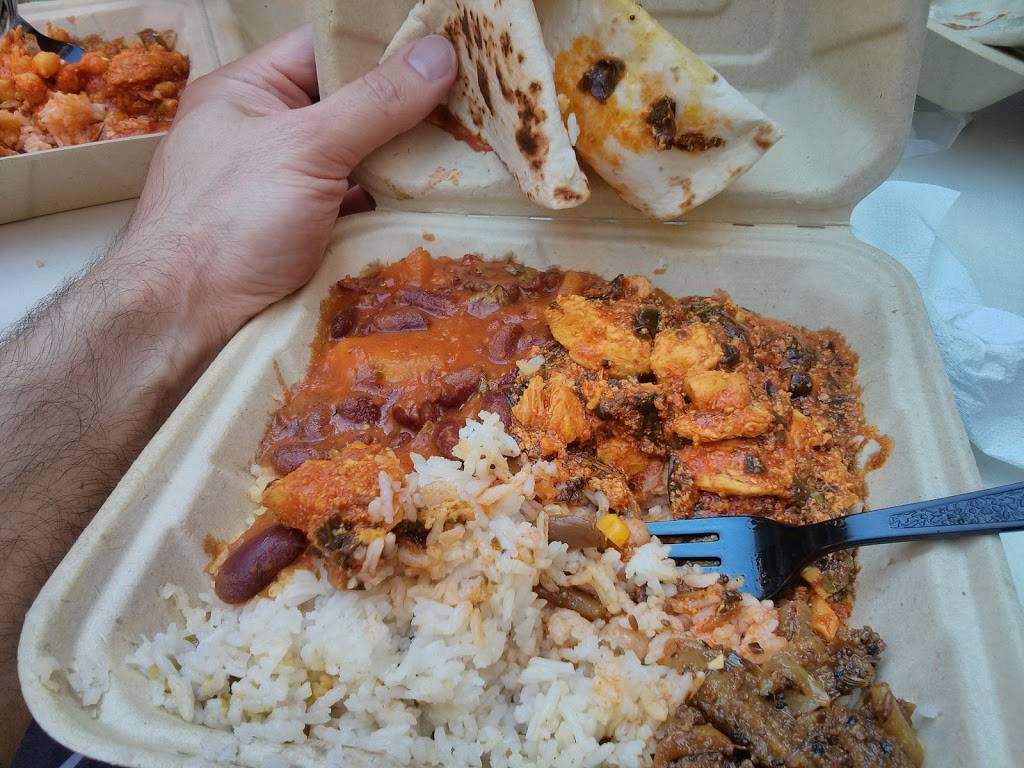 Cafe Zum Zum | restaurant | 823 3rd Ave #104, Seattle, WA 98104, USA | 2066227391 OR +1 206-622-7391