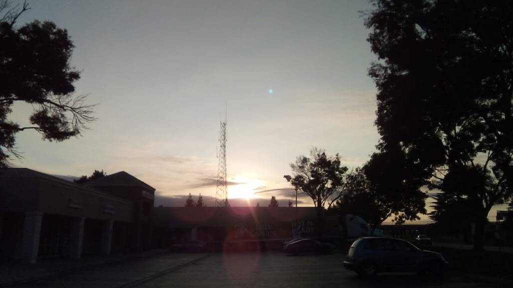 Subway | restaurant | 15 E 16th St, Merced, CA 95340, USA | 2093840936 OR +1 209-384-0936