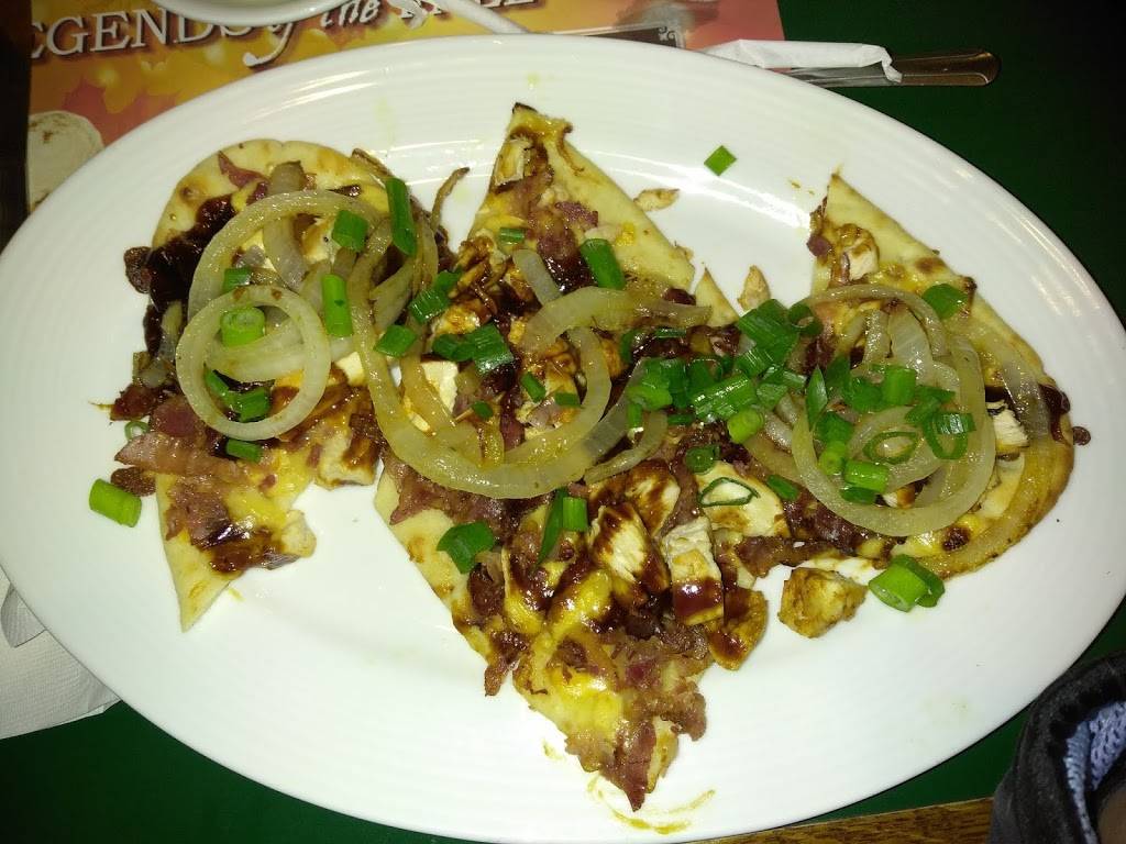 Greggs | restaurant | 1940 Pawtucket Ave, East Providence, RI 02914, USA | 4014385700 OR +1 401-438-5700