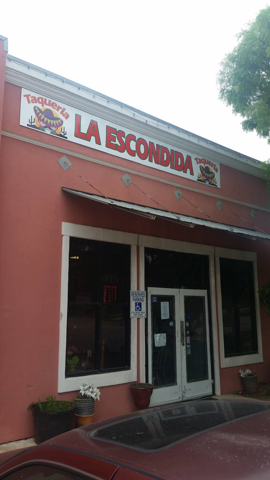 La Escondida | cafe | 10900 US-290, Austin, TX 78737, USA | 5122881450 OR +1 512-288-1450