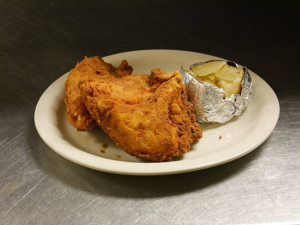 Mick and Marys Inc. | restaurant | 310 E Ebony St, Thayer, IL 62689, USA | 2179652163 OR +1 217-965-2163