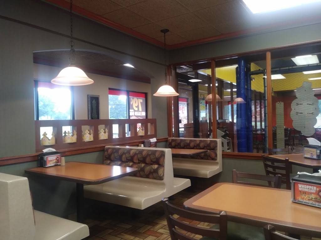 Burger King | restaurant | 1515 Lone Oak Rd, Paducah, KY 42003, USA | 2704439195 OR +1 270-443-9195