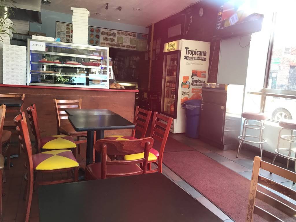 Momentos Pizza | restaurant | 40-53 99th St, Corona, NY 11368, USA | 7187792026 OR +1 718-779-2026