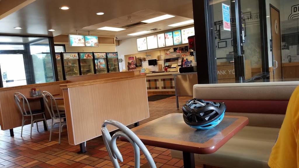 Dairy Queen | restaurant | W63 N170, Washington Ave, Cedarburg, WI 53012, USA | 2623773164 OR +1 262-377-3164