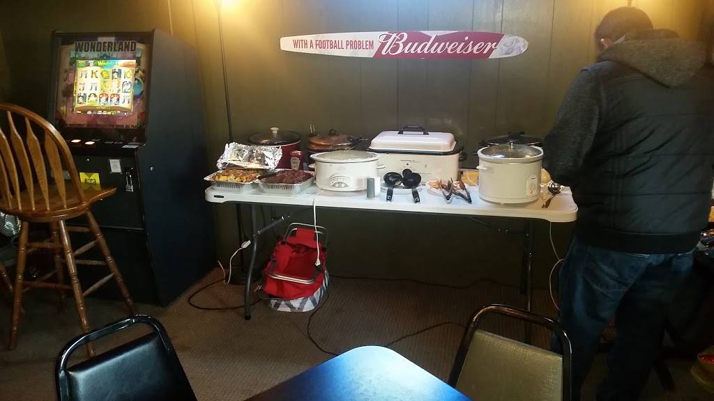 I-80 Sports Lounge | restaurant | 24974 Mulberry Ln, Underwood, IA 51576, USA | 7125669251 OR +1 712-566-9251