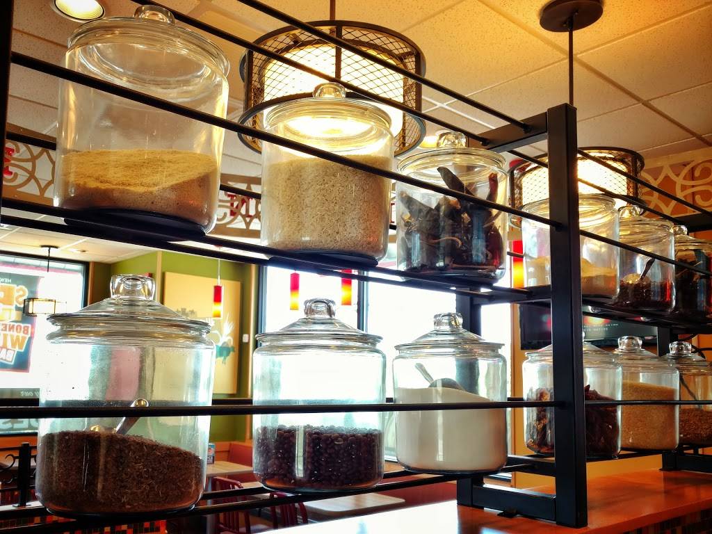 Popeyes Louisiana Kitchen | restaurant | 117 Sunnyside Plaza Cir, Winchester, VA 22603, USA | 5404315253 OR +1 540-431-5253