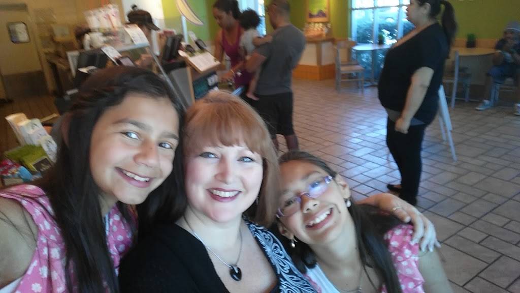 Jamba Juice Promenade Mall | restaurant | 26550 Ynez Rd Unit A, Temecula, CA 92591, USA | 9515872337 OR +1 951-587-2337