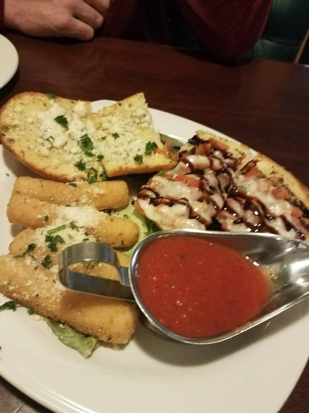 The Sunset Tavern | restaurant | 341 N Main St, Suffield, CT 06078, USA | 8606687773 OR +1 860-668-7773