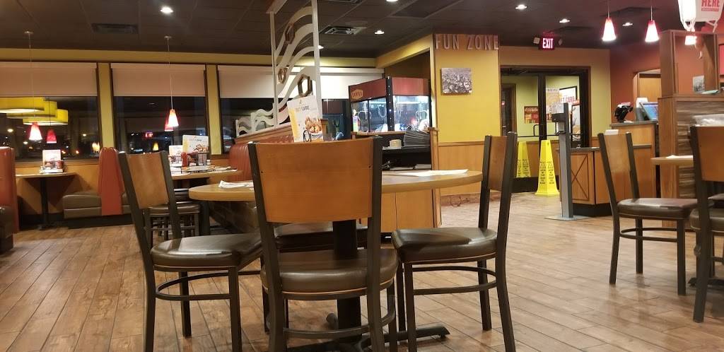 Dennys | restaurant | 1681 Home Ave, Akron, OH 44310, USA | 2347066743 OR +1 234-706-6743