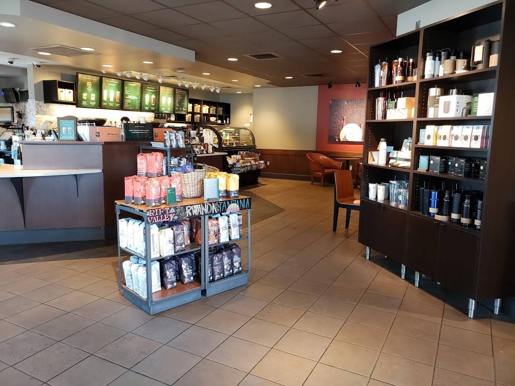 Starbucks | cafe | 1049 W 7th St, Auburn, IN 46706, USA | 2609279291 OR +1 260-927-9291
