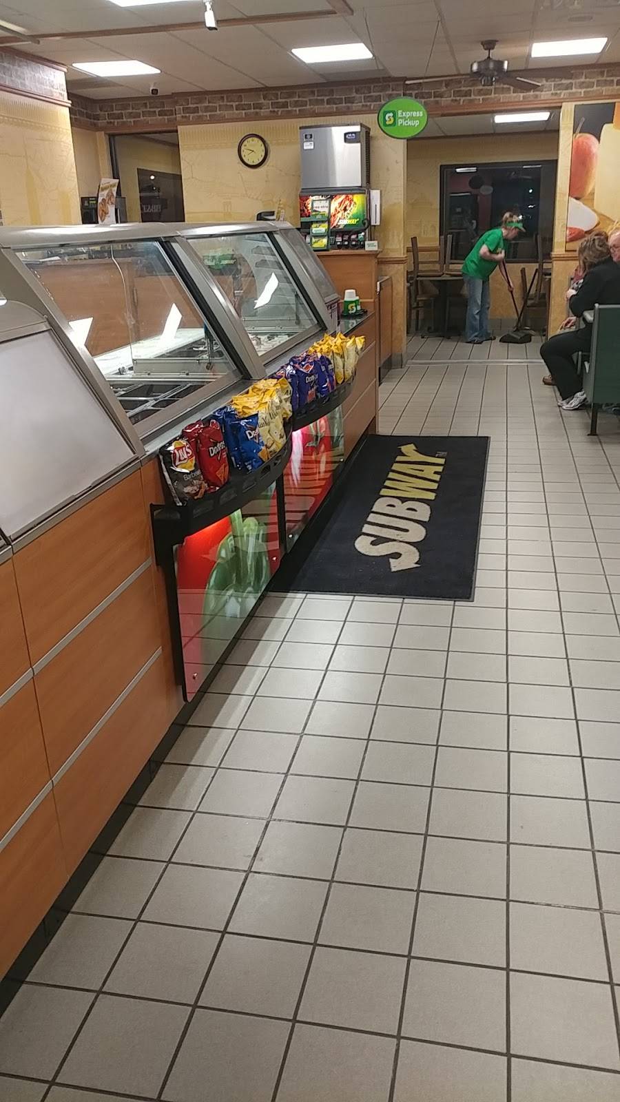 Subway | restaurant | 25130 Virgil H Goode Hwy, Boones Mill, VA 24065, USA | 5403344299 OR +1 540-334-4299