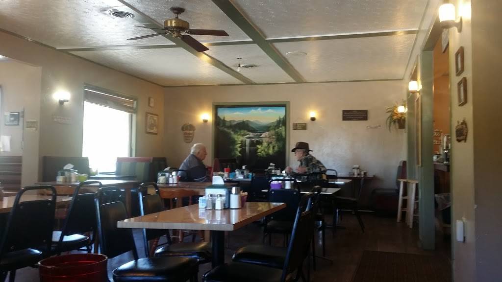 JoGails Country Cookin | restaurant | 5665 Northwestern Turnpike, Gore, VA 22637, USA | 5408771178 OR +1 540-877-1178