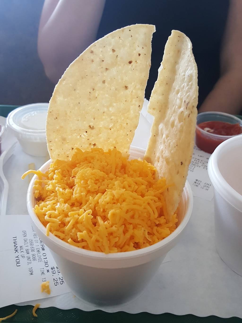 B Ts Buns & Torts | restaurant | 1530 S Mooney Blvd, Visalia, CA 93277, USA | 5596369066 OR +1 559-636-9066