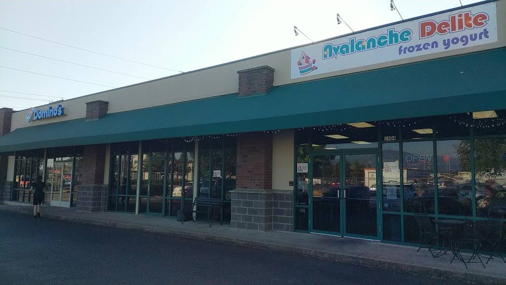 Avalanche Delite | restaurant | 1404 1st St, Enumclaw, WA 98022, USA | 3608252900 OR +1 360-825-2900