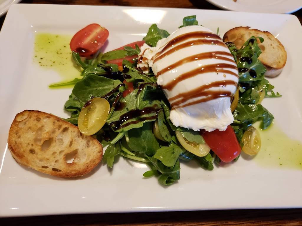 Dillons Local | restaurant | 21 S Park Ave, Plymouth, MA 02360, USA | 7744047913 OR +1 774-404-7913