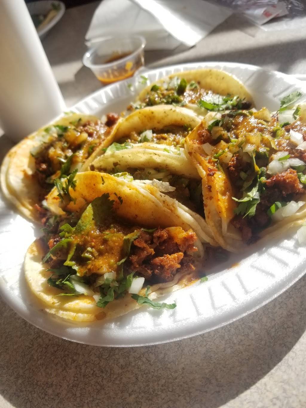 Tacos Jalisco | restaurant | 9251 Sierra Ave, Fontana, CA 92335, USA | 9093567982 OR +1 909-356-7982