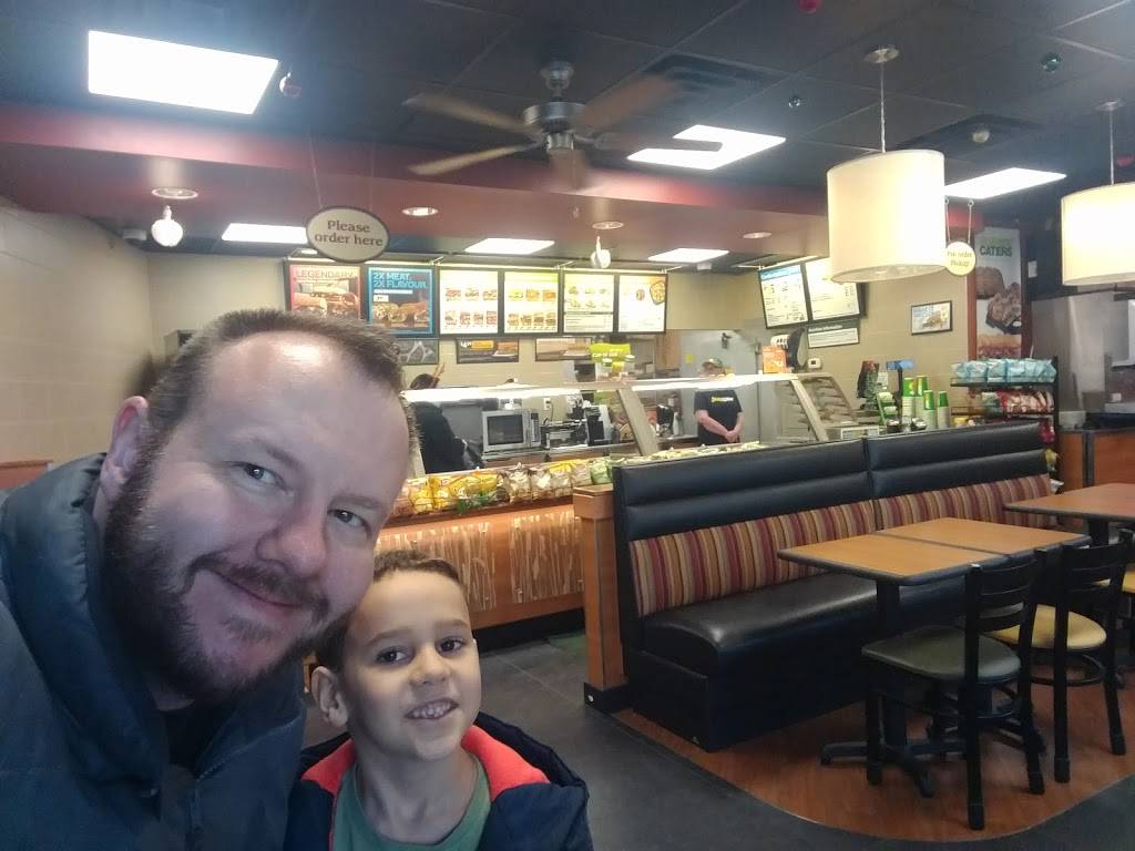 Subway | meal takeaway | 981 Front Rd, Windsor, ON N9J 2A5, Canada | 5197346927 OR +1 519-734-6927