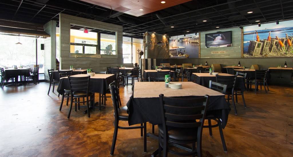 Mr. Big Fish | restaurant | 754 Neapolitan Way, Naples, FL 34103, USA | 2392624665 OR +1 239-262-4665