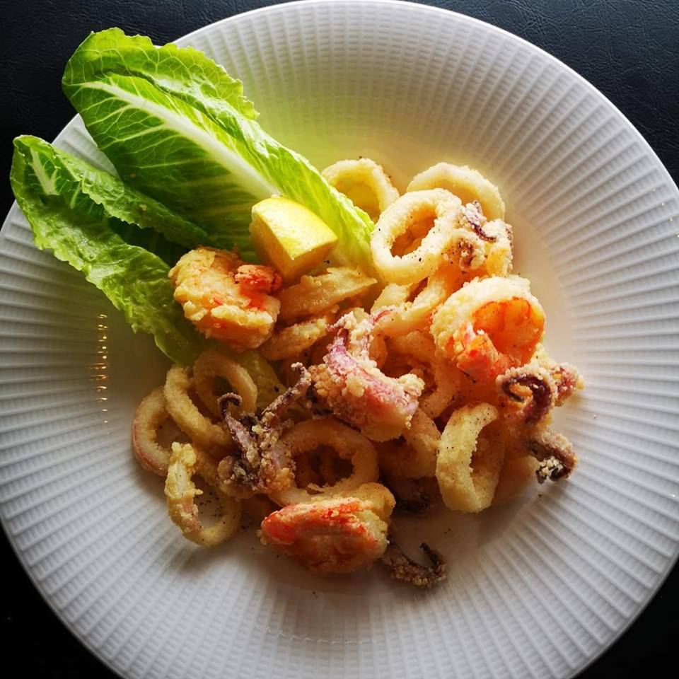 Luna Ristorante | restaurant | 16655 Yonge St #9-10, Newmarket, ON L3X 1V6, Canada | 9057107833 OR +1 905-710-7833