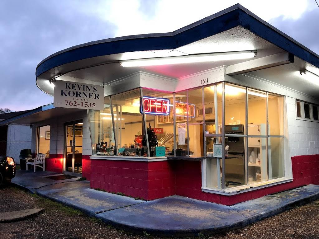 Kevins Korner | restaurant | 1611 Market St, Pascagoula, MS 39567, USA | 2287621535 OR +1 228-762-1535