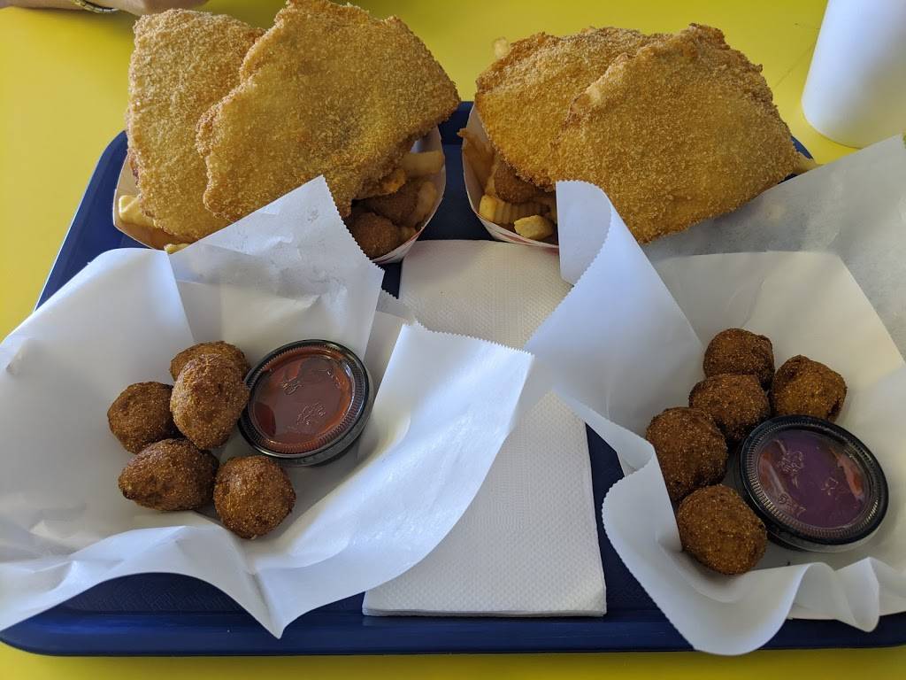 Sues Fish & Chips | restaurant | 2500 S 4th Ave, Tucson, AZ 85713, USA | 5206225711 OR +1 520-622-5711