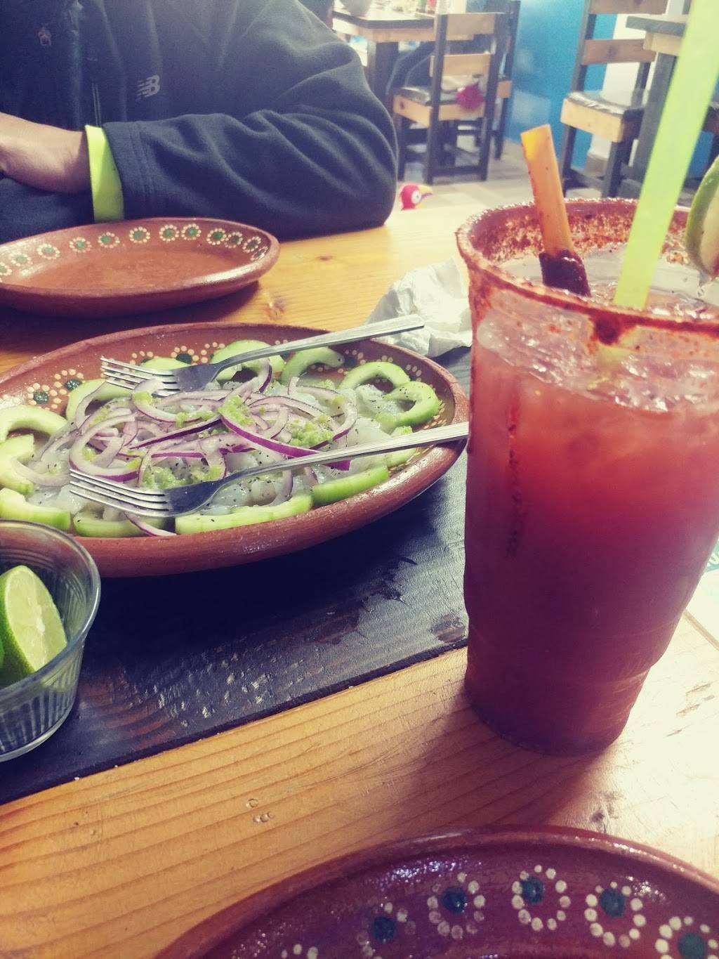 Mariscos El Vaquero | restaurant | Colinas Debaja California, Tijuana, B.C., Mexico | 016646372740 OR +52 664 637 2740