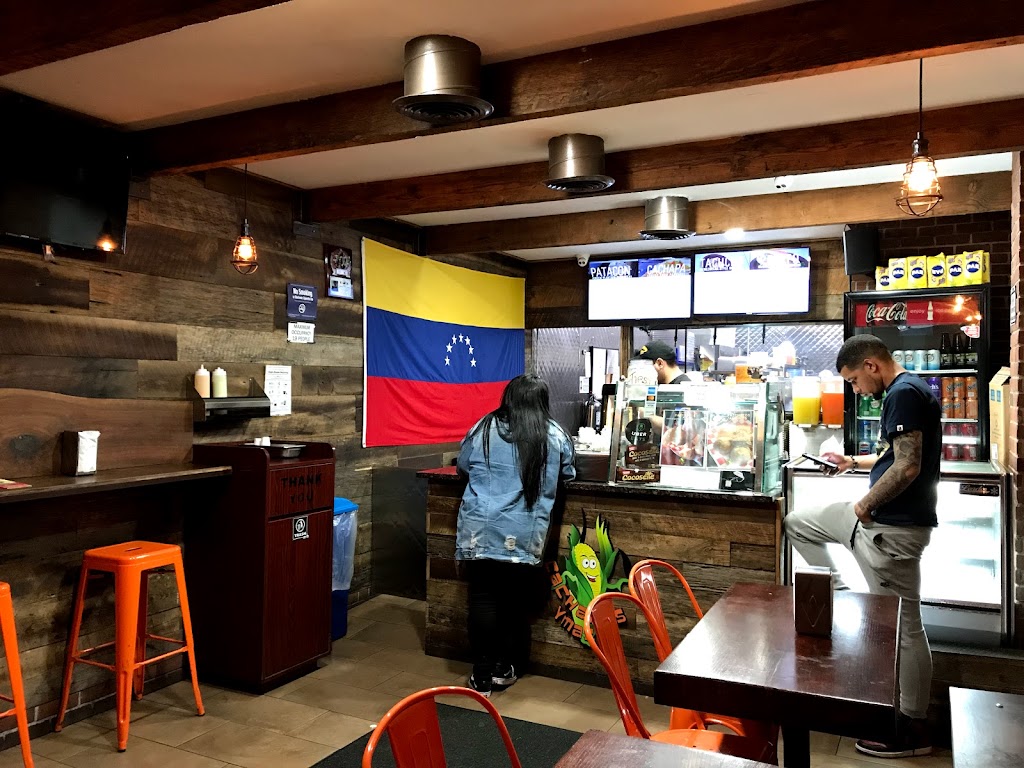 Cachapas y Mas | restaurant | 107 Dyckman St, New York, NY 10040, USA | 2123042224 OR +1 212-304-2224