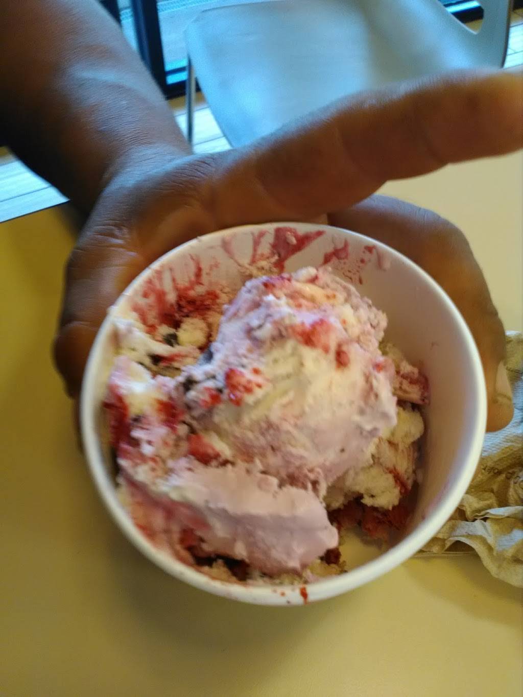 Dunkin | bakery | 946 W FL-436, Altamonte Springs, FL 32714, USA | 4078343005 OR +1 407-834-3005