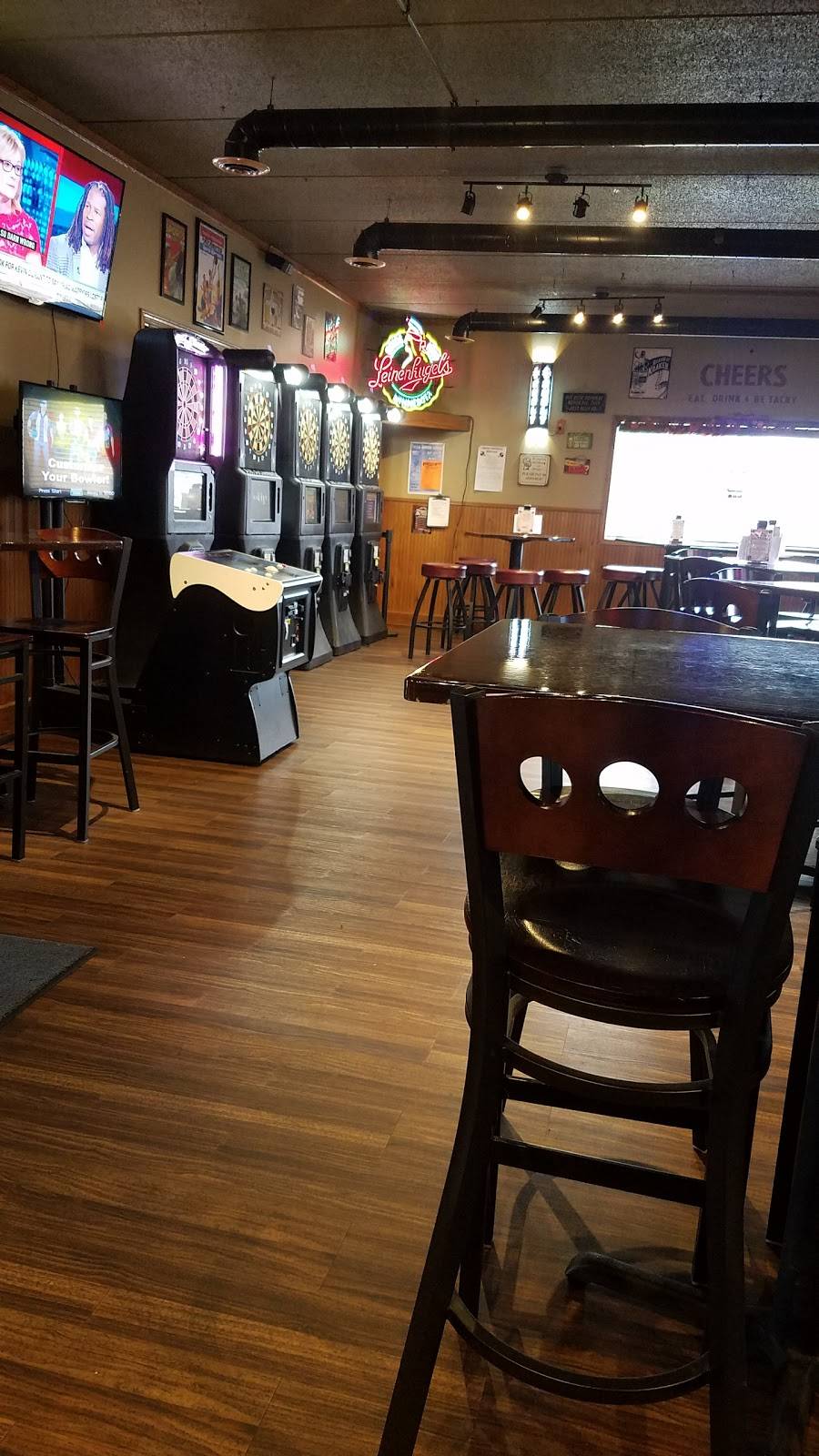 Hawks Sports Bar & Grill | restaurant | 9697 Hart Blvd, Monticello, MN 55362, USA | 7632959990 OR +1 763-295-9990