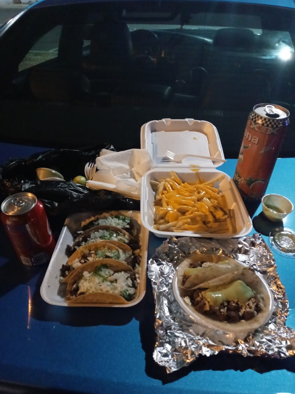 Zees Grill | restaurant | 2098 S 4th Ave, Yuma, AZ 85364, USA | 9284467606 OR +1 928-446-7606