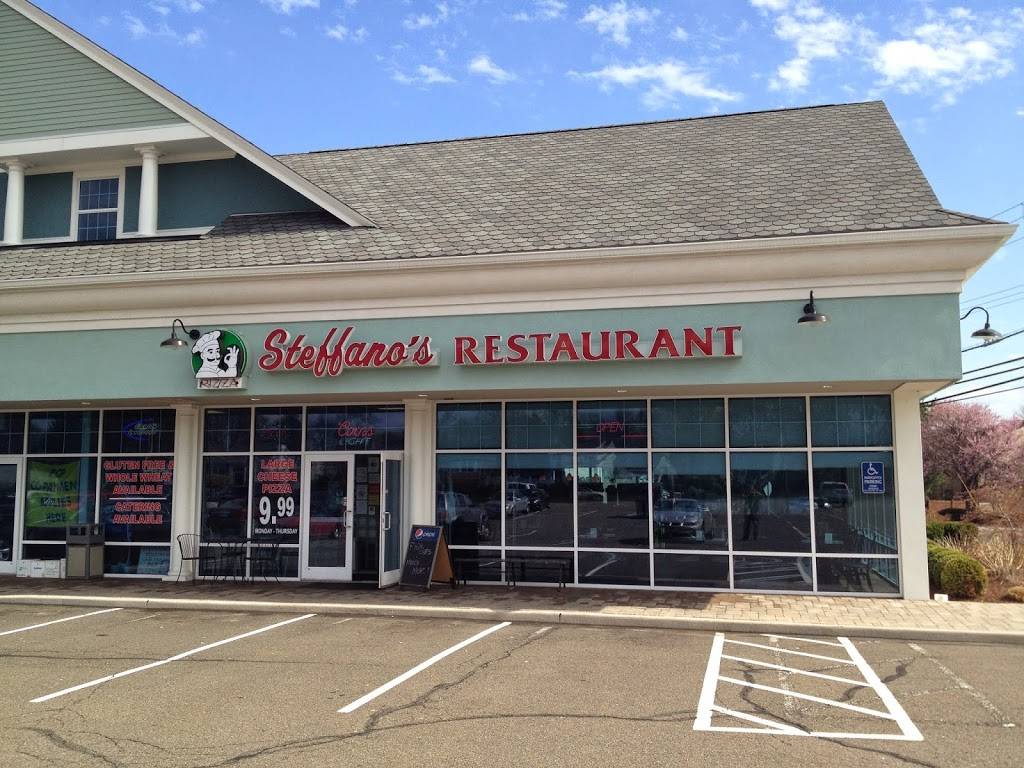 Steffanos Pizza Restaurant | restaurant | 525 Tunxis Hill Cut Off, Fairfield, CT 06825, USA | 2033341344 OR +1 203-334-1344