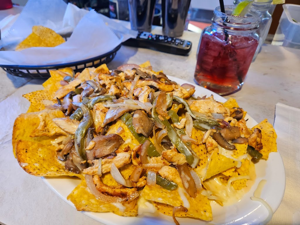 Chilangos Mexican Restaurant | restaurant | 303 N K Ave, Vinton, IA 52349, USA | 3193185083 OR +1 319-318-5083