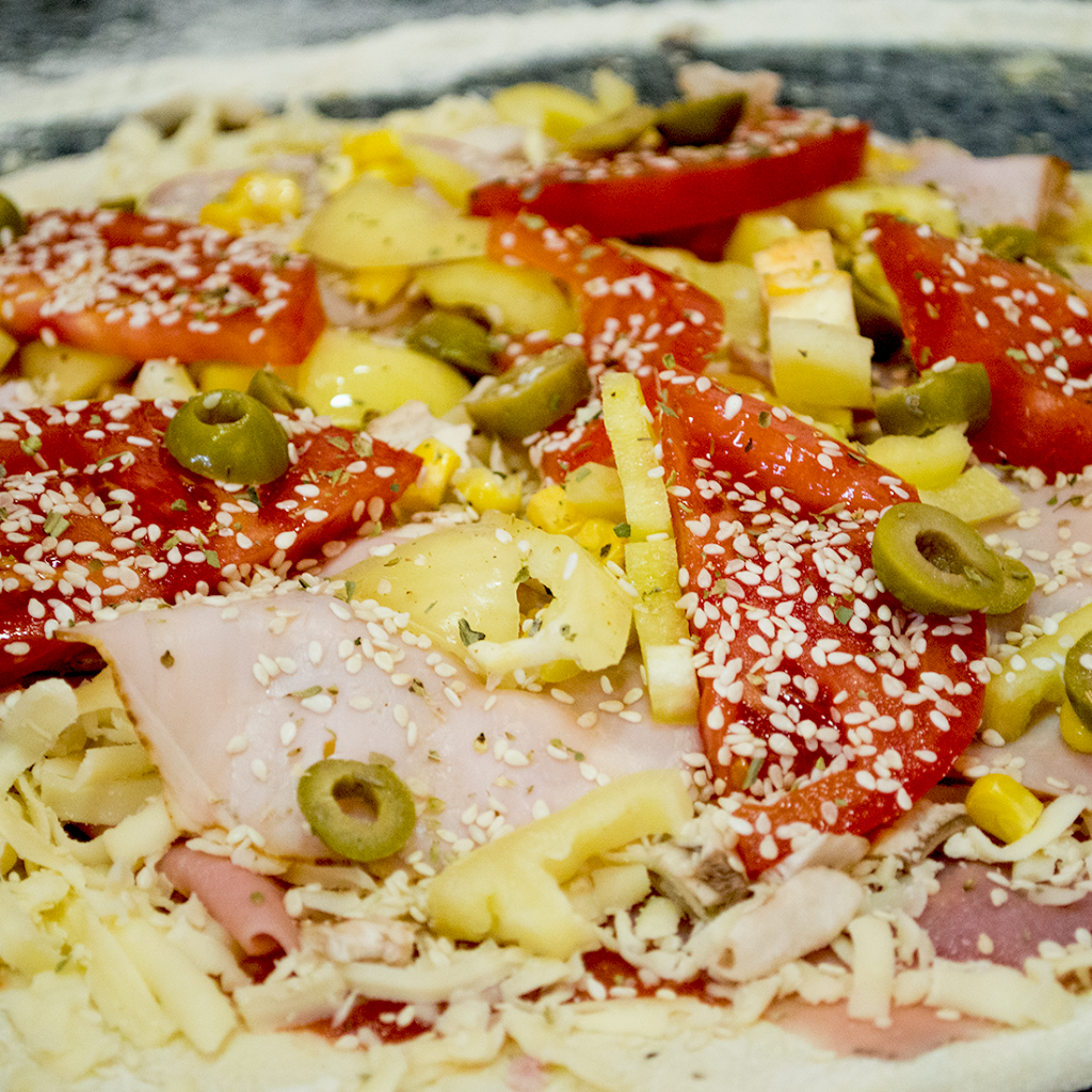 Padrinos Pizza US | restaurant | 7532 S Cass Ave, Darien, IL 60561, USA | 6305287011 OR +1 630-528-7011