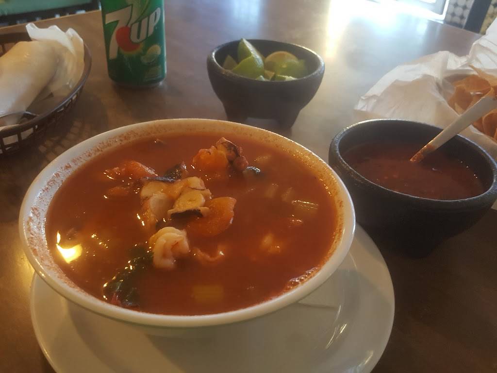 La Ronda Restaurant | restaurant | 3531 East Cesar E Chavez Avenue, Los Angeles, CA 90063, USA | 3232670358 OR +1 323-267-0358