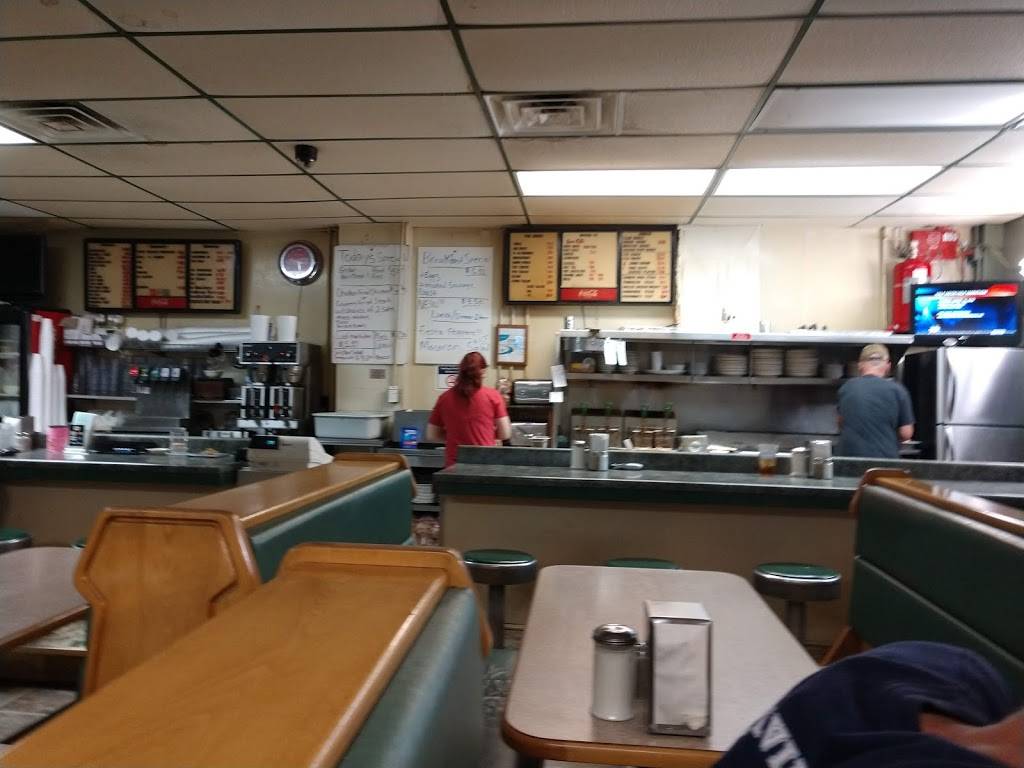 The Grill Inc | restaurant | 60 A St NE, Linton, IN 47441, USA | 8128479010 OR +1 812-847-9010