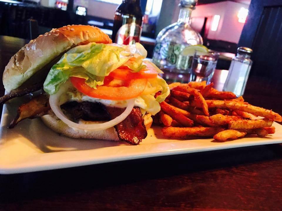 Joes Grille Fishers | restaurant | 11640 Brooks School Rd, Fishers, IN 46037, USA | 3178638620 OR +1 317-863-8620