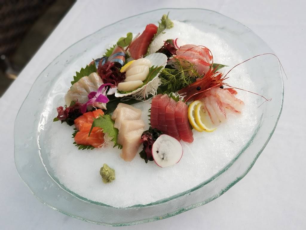 Soma Sushi | restaurant | 4820 Washington Ave, Houston, TX 77007, USA | 7138612726 OR +1 713-861-2726