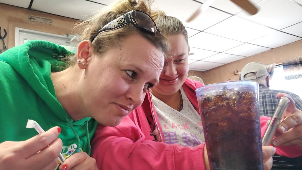 Blue Bonnet Cafe | cafe | 611 E Main St, Boise City, OK 73933, USA | 5805442844 OR +1 580-544-2844